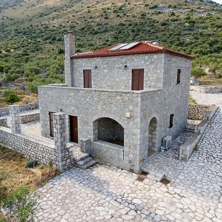 Mani Stone Tower- Sea & Mountain Escape By μρs בית נופש *